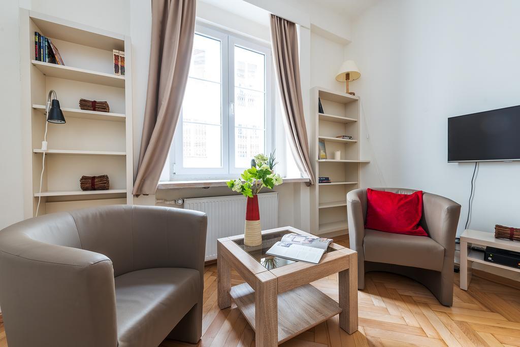 P&O Apartments Old Town Варшава Экстерьер фото